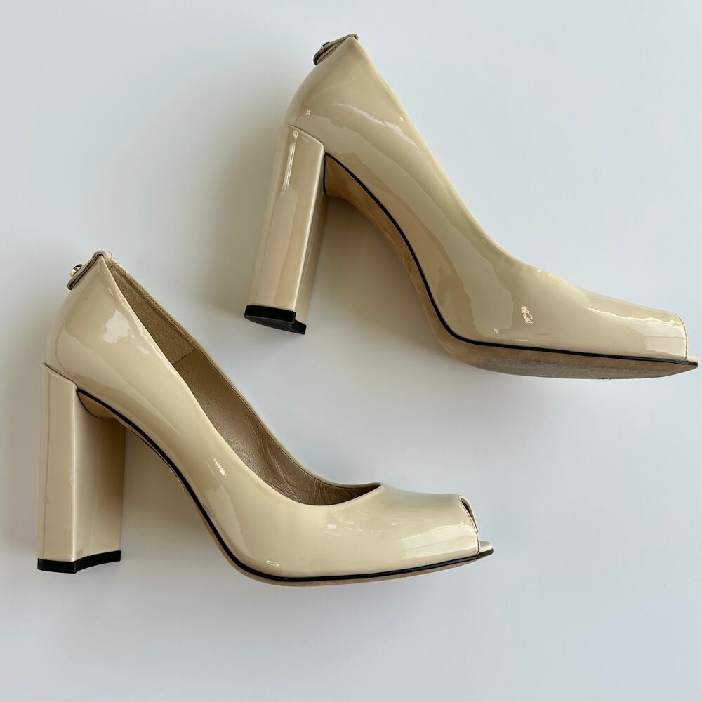 Stuart Weitzman Nude Patent Peep Toe Block Heel Pumps Spritely Size 8.5 M Spain - Picture 2 of 15